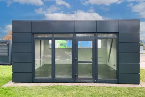 CONTENEDOR DE OFICINA DOBLE 29,4M con baño - Imagen 2